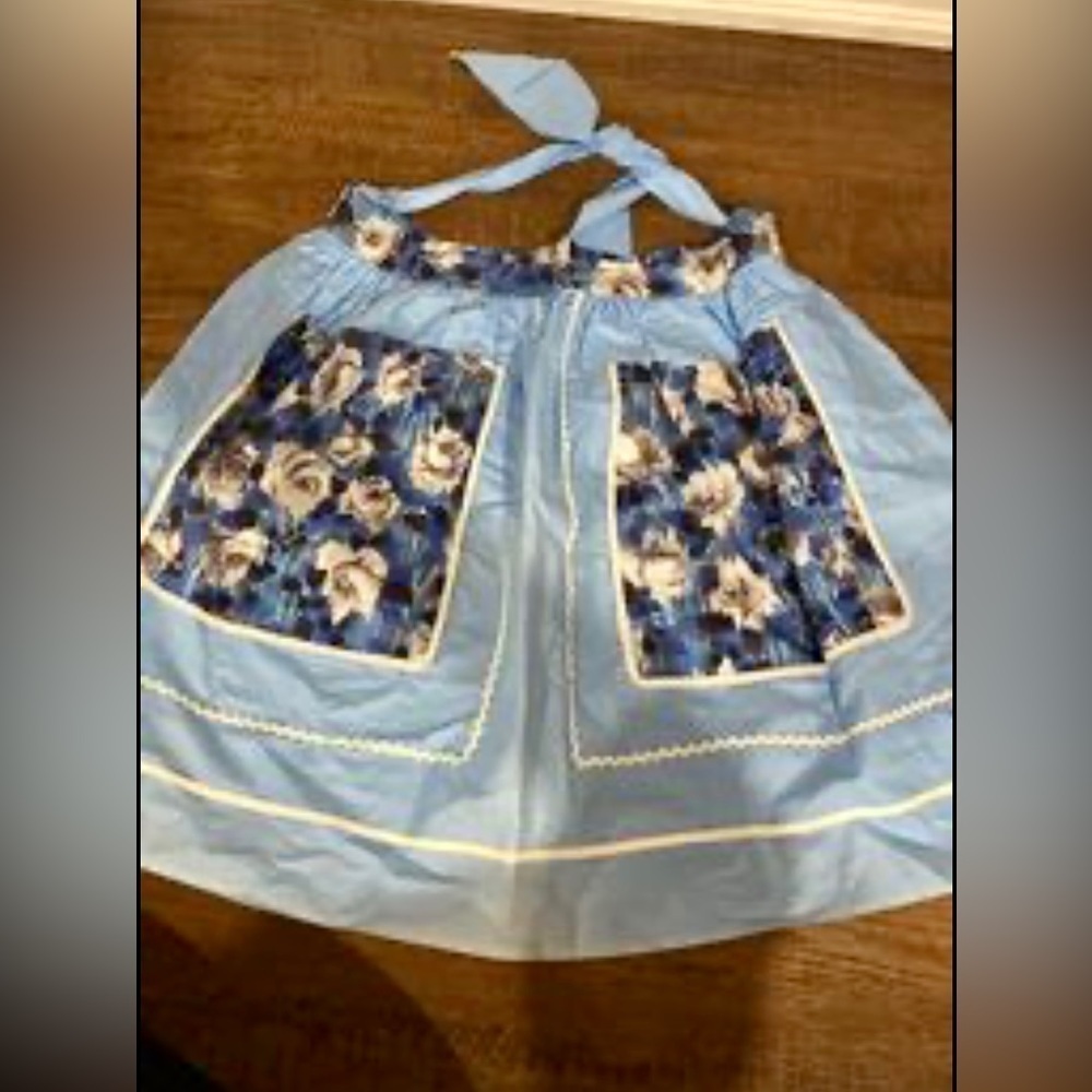 Vintage Handmade Blue Floral Half Apron with Double Pockets & Rick Rack Trim